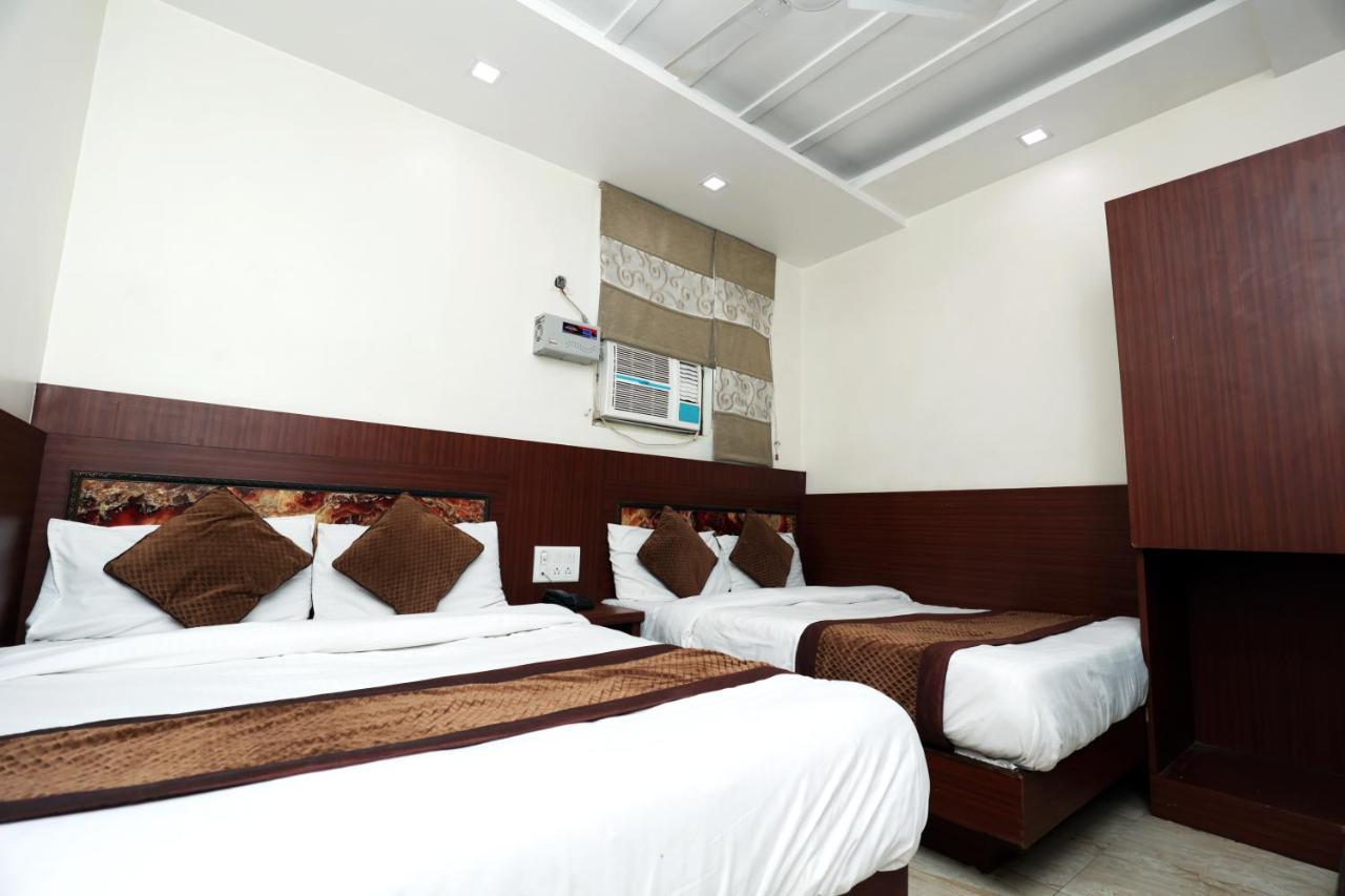 Hotel Toto International Dx 新德里 外观 照片