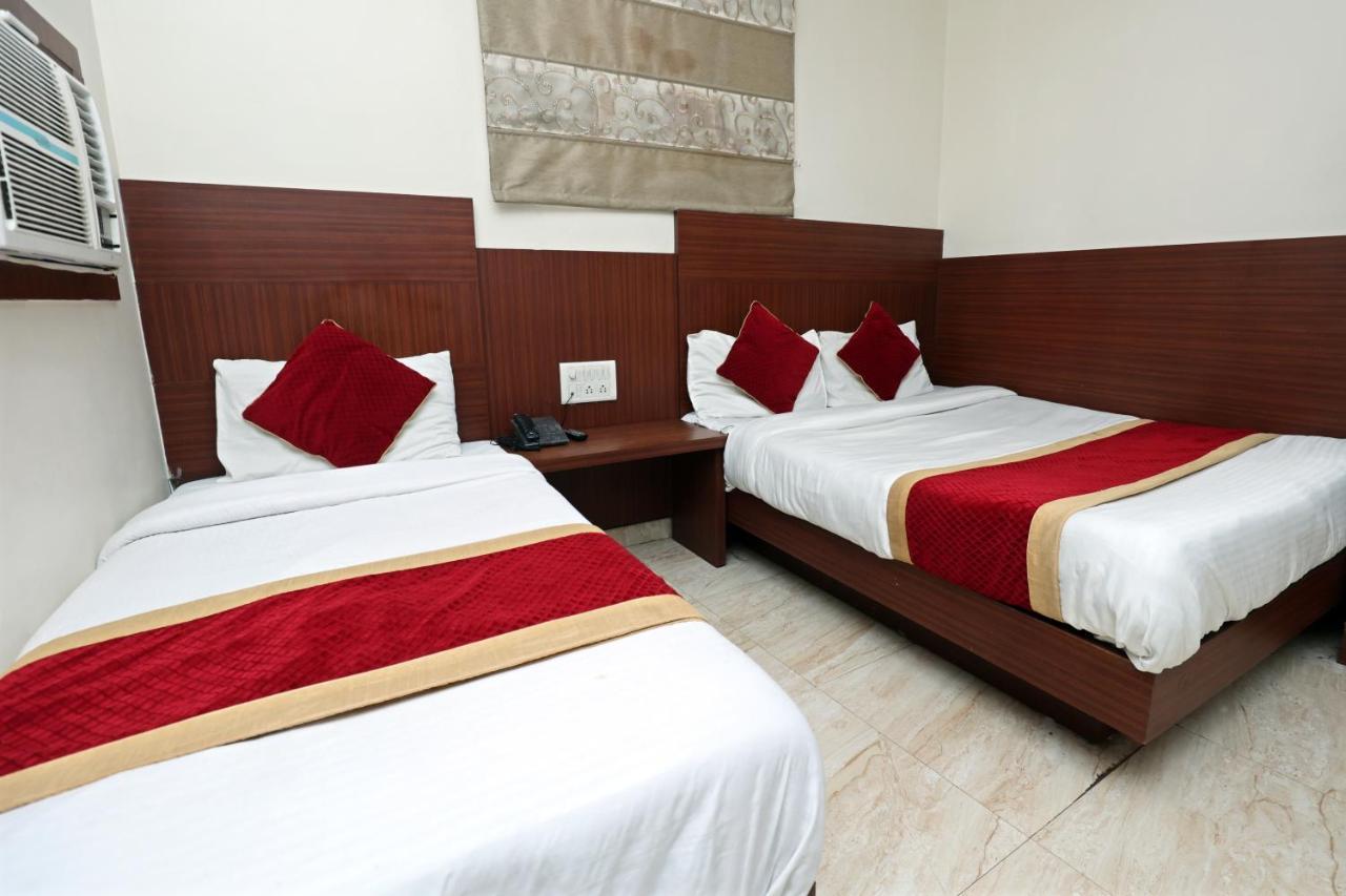 Hotel Toto International Dx 新德里 外观 照片