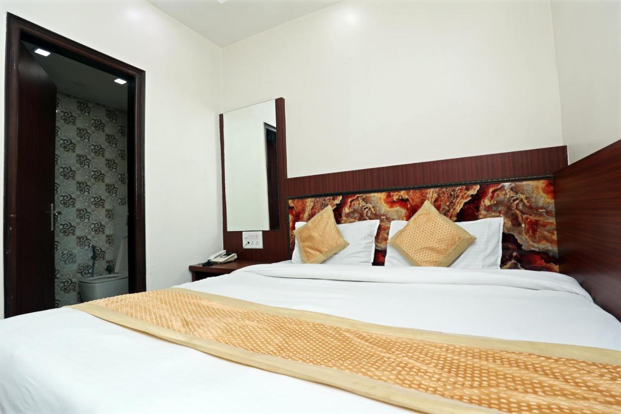 Hotel Toto International Dx 新德里 外观 照片