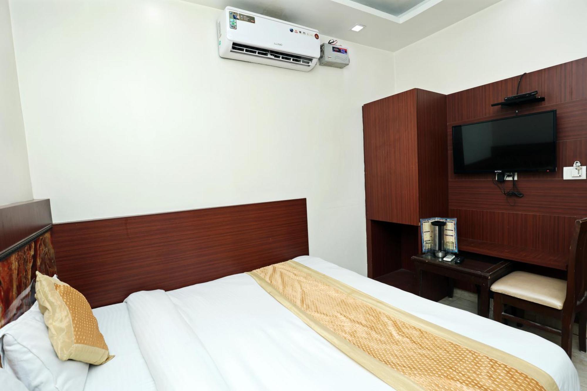 Hotel Toto International Dx 新德里 外观 照片